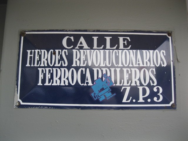 Foto: yendo a la estación - México (The Federal District), México