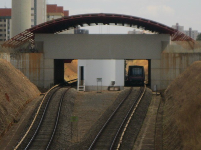 Foto: Metrô de Brasilia, estación Furnas - Brasilia (Distrito Federal), Brasil
