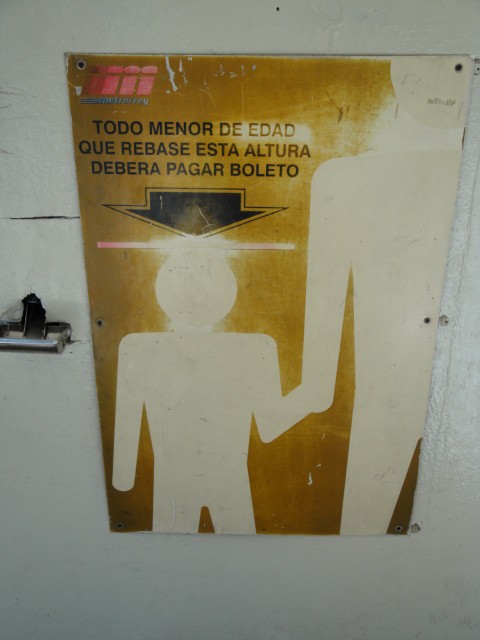 Foto: Metrorrey, el metro de Monterrey - Monterrey (Nuevo León), México