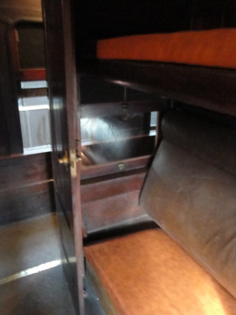 Foto: coche antiguo; compartimento de literas - Remedios de Escalada (Buenos Aires), Argentina