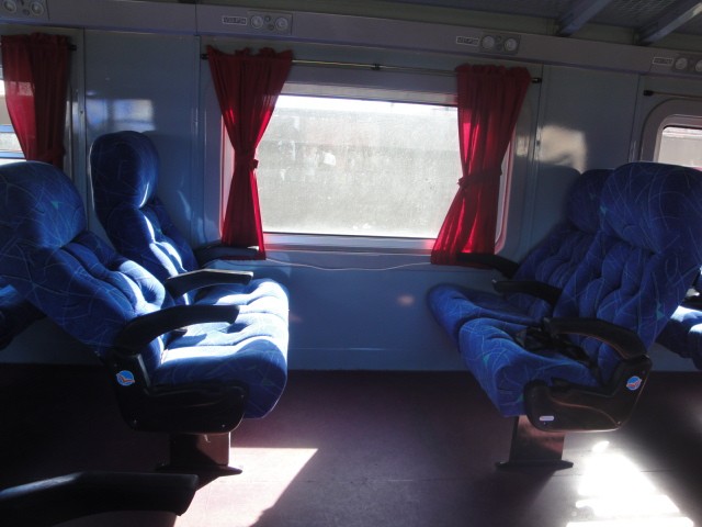 Foto: coche de larga distancia - Remedios de Escalada (Buenos Aires), Argentina