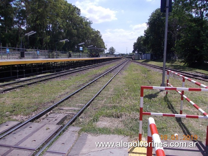 Foto: Estacion Don Torcuato - Don Torcuato (Buenos Aires), Argentina