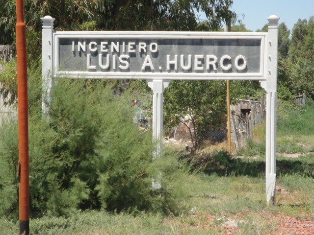 Foto: estación Ingeniero Luis A. Huergo, FC Roca - Ingeniero Luis A. Huergo (Río Negro), Argentina