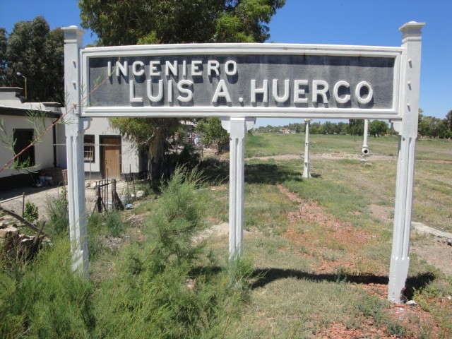 Foto: estación Ingeniero Luis A. Huergo, FC Roca - Ingeniero Luis A. Huergo (Río Negro), Argentina