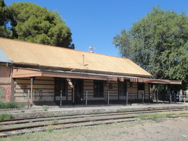 Foto: estación Allen, FC Roca - Allen (Río Negro), Argentina