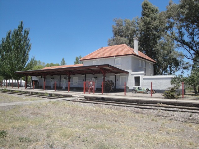 Foto: estación General Fernández Oro, FC Roca - General Fernández Oro (Río Negro), Argentina