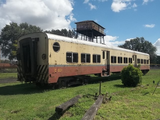 Foto: coche motor Fiat, - Haedo (Buenos Aires), Argentina