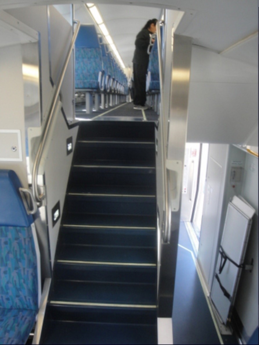 Foto: tren de Metrolink, el sistema ferroviario local de Los Ángeles - Los Ángeles (California), Estados Unidos