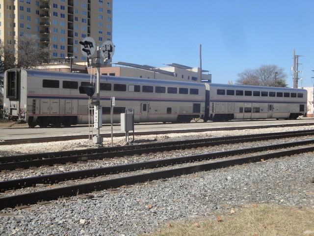 Foto: coches de Amtrak estacionados - San Antonio (Texas), Estados Unidos