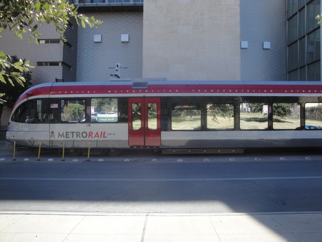Foto: metrotranvía de Austin, estación Downtown - Austin (Texas), Estados Unidos