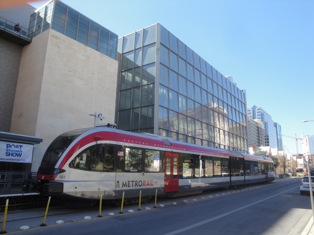 Foto: metrotranvía de Austin, estación Downtown - Austin (Texas), Estados Unidos