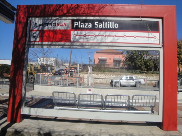 Foto: metrotranvía de Austin, estación Plaza Saltillo - Austin (Texas), Estados Unidos