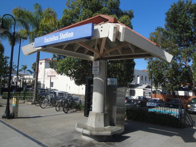 Foto: estación del Coaster - Encinitas (California), Estados Unidos