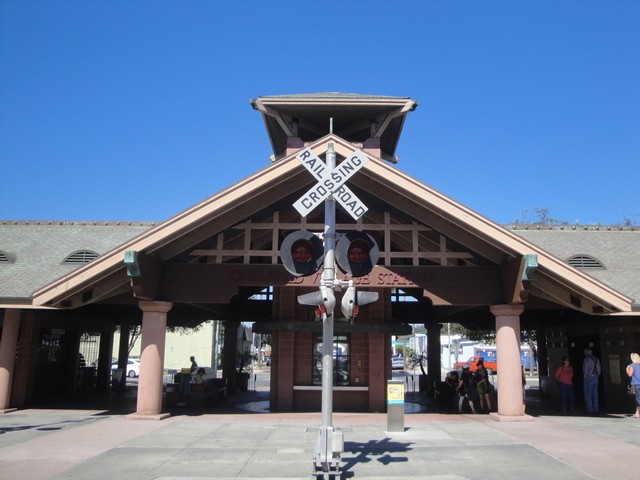Foto: estación Carlsbad Village del tren Coaster - Carlsbad (California), Estados Unidos