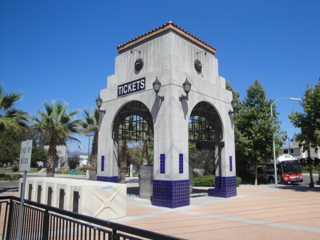Foto: estación Escondido Transit Center - Escondido (California), Estados Unidos
