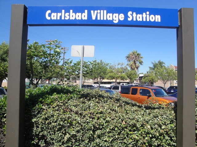 Foto: estación del tren Coaster - Carlsbad (California), Estados Unidos