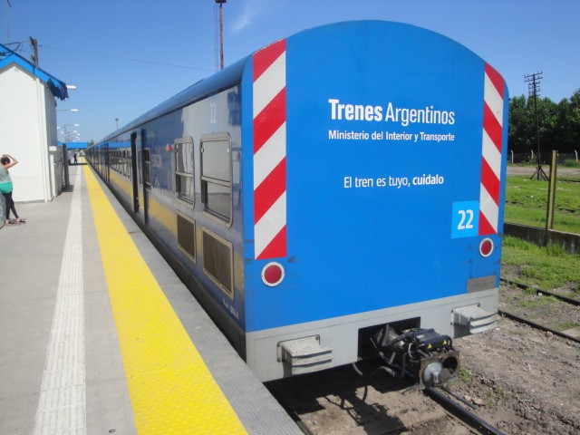 Foto: estación Pilar, FC San Martín, andén elevado - Pilar (Buenos Aires), Argentina
