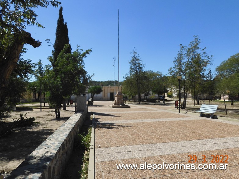 Foto: La Higuera - Plaza - La Higuera (Córdoba), Argentina