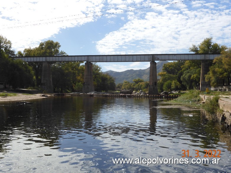 Foto: Cosquin - Puente Ferroviario Rio Cosquin - Cosquin (Córdoba), Argentina