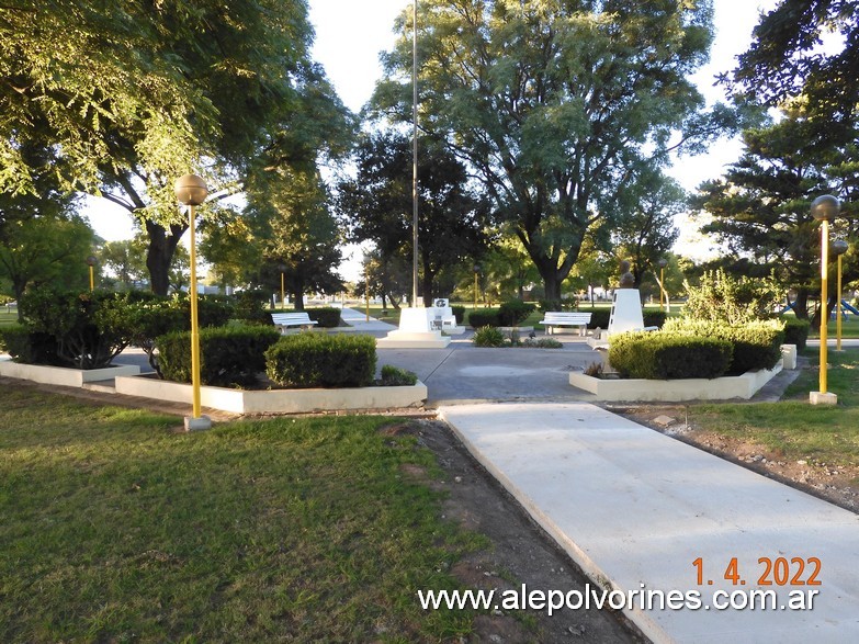 Foto: Colonia Cello - Plaza - Colonia Cello (Santa Fe), Argentina