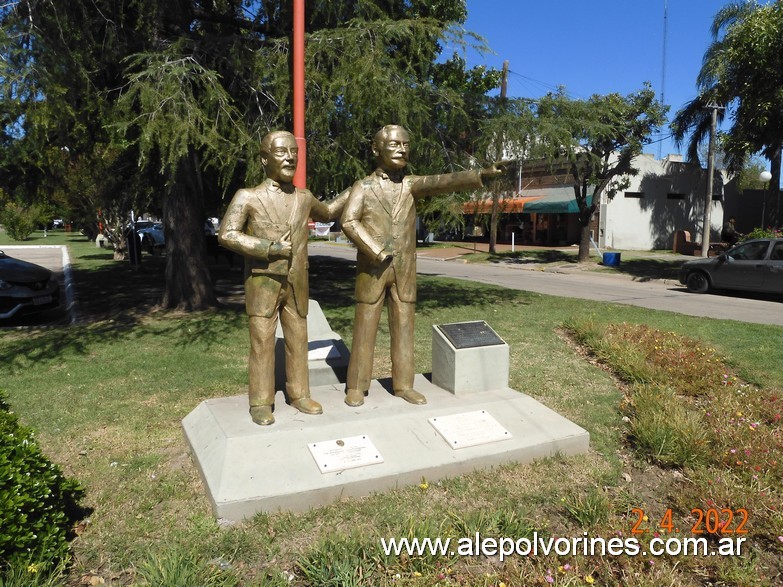 Foto: Humboldt - Homenaje Fundadores - Humboldt (Santa Fe), Argentina