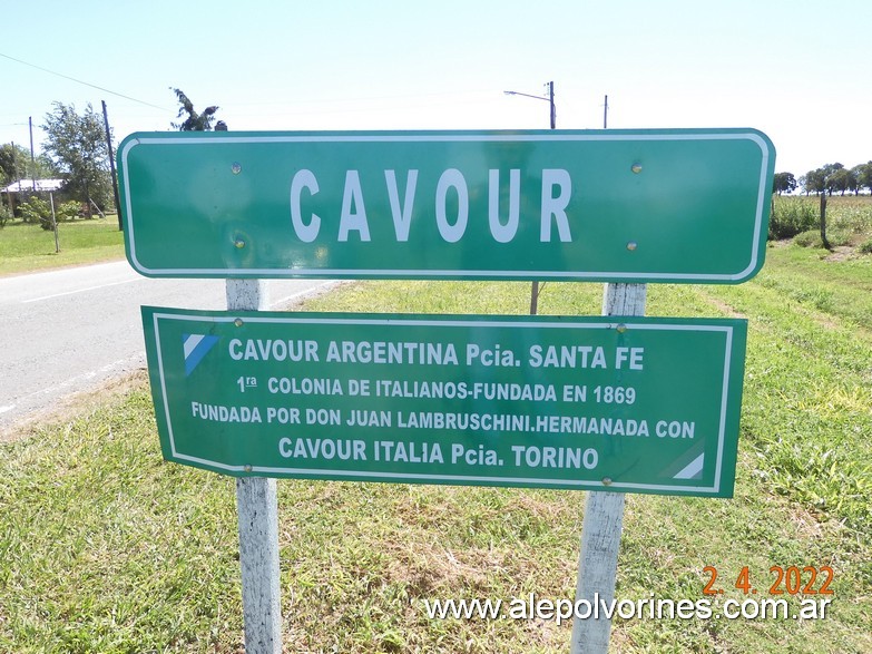 Foto: Cavour - Acceso - Cavour (Santa Fe), Argentina