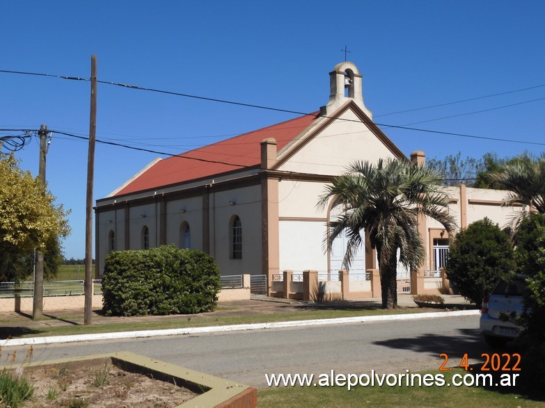 Foto: Cavour - Iglesia - Cavour (Santa Fe), Argentina