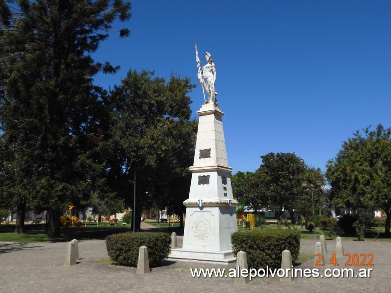 Foto: Pilar Santa Fe - Plaza Libertad - Pilar (Santa Fe), Argentina
