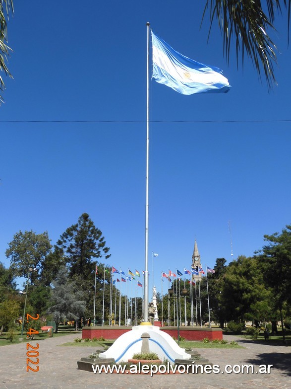 Foto: Pilar Santa Fe - Plaza Libertad - Pilar (Santa Fe), Argentina