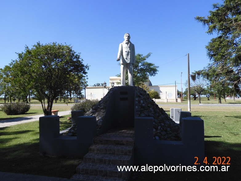 Foto: San Mariano - Monumento Gral San Martin - San Mariano (Santa Fe), Argentina
