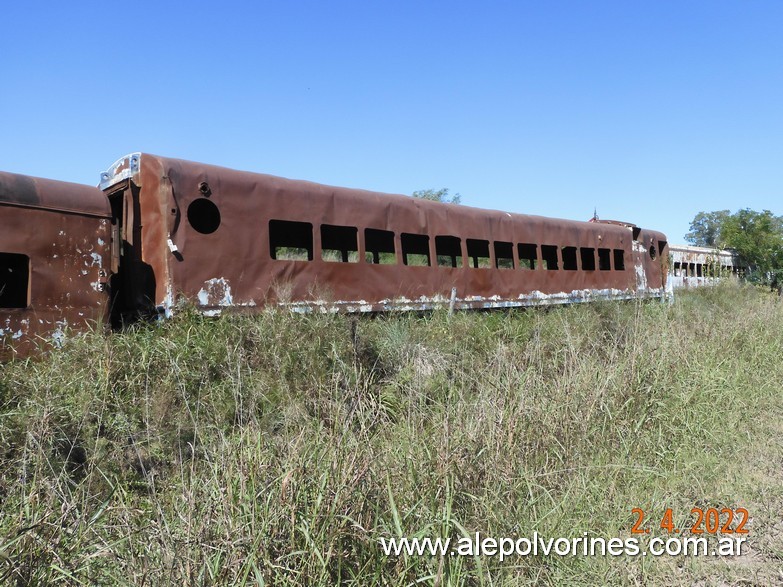 Foto: Estacion Mariano Saavedra - Restos Accidente Ferroviario - San Mariano (Santa Fe), Argentina