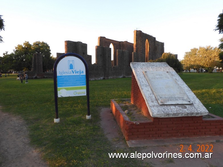 Foto: Galvez - Vieja Iglesia - Galvez (Santa Fe), Argentina