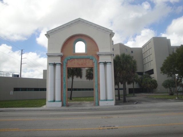 Foto: último resto de la anterior estación Miami - Allapatah (Florida), Estados Unidos