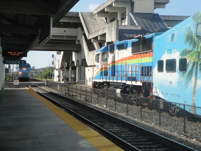Foto: estación Metrorail Transfer, de Tri-Rail - Hialeah (Florida), Estados Unidos