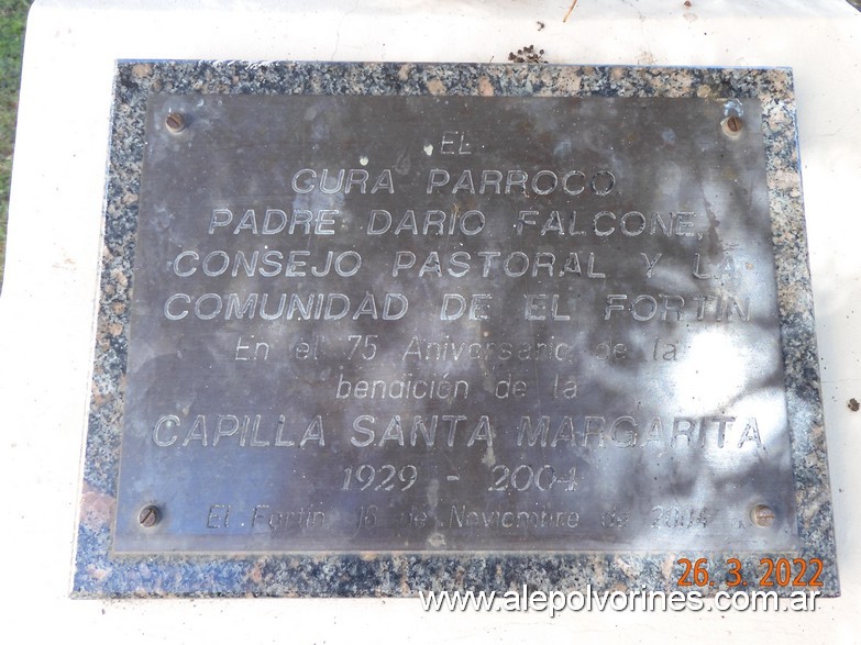 Foto: El Fortín - Iglesia Santa Margarita - El Fortin (Córdoba), Argentina