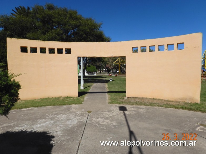 Foto: El Fortín - Plaza Belgrano - El Fortin (Córdoba), Argentina
