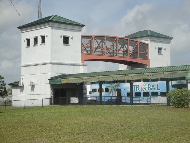 Foto: estación Mangonia Park, Tri-Rail - Mangonia Park (Florida), Estados Unidos