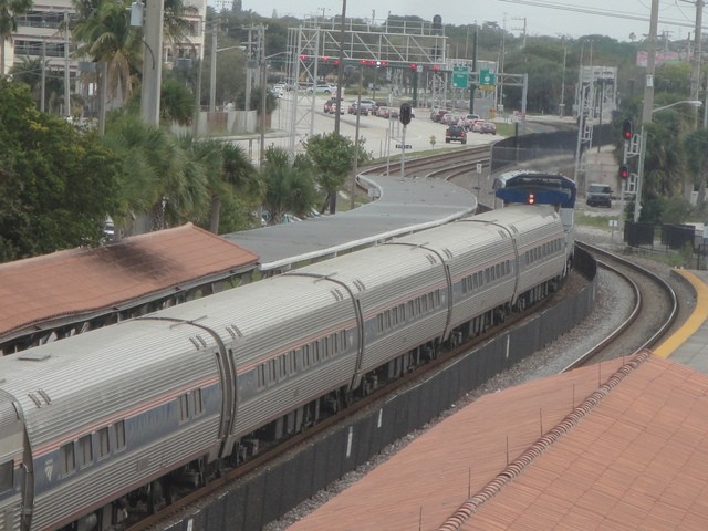 Foto: estación West Palm Beach, Tri-Rail - West Palm Beach (Florida), Estados Unidos