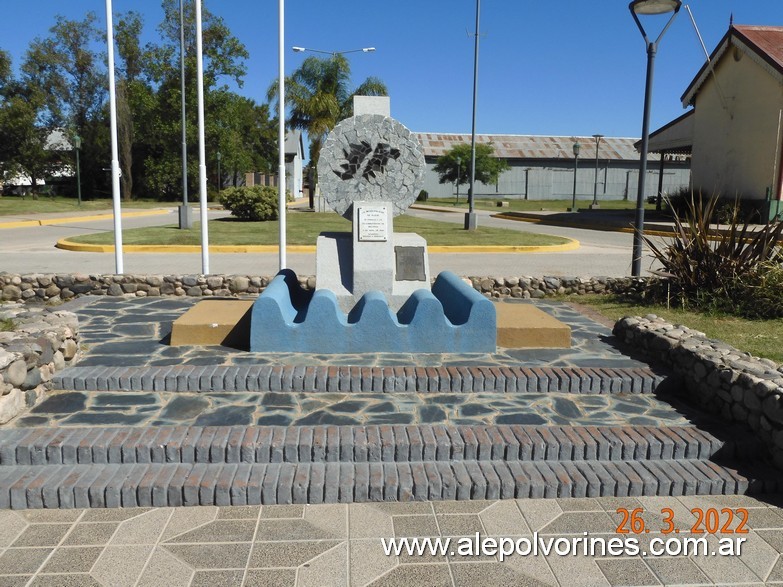 Foto: Alicia - Monumento Heroes de Malvinas - Alicia (Córdoba), Argentina