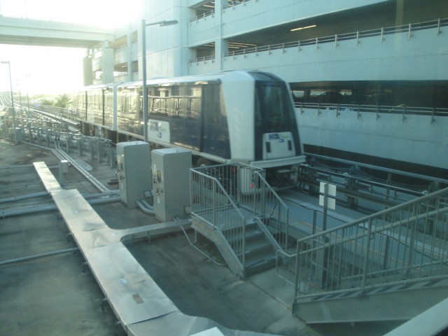 Foto: Mia Mover, el trencito del aeropuerto - Miami (Florida), Estados Unidos