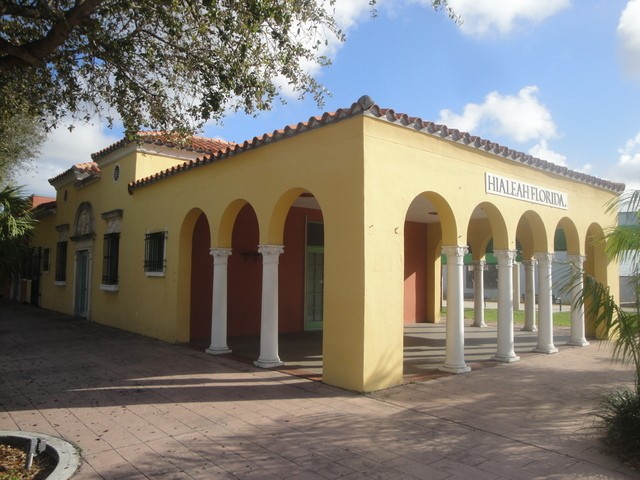 Foto: ex estación Hialeah - Hialeah (Florida), Estados Unidos