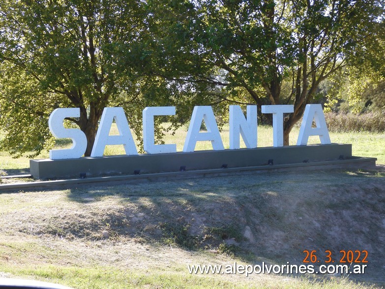 Foto: Sacanta - Acceso - Sacanta (Córdoba), Argentina