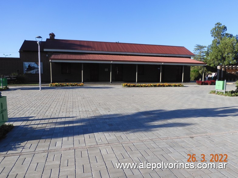 Foto: Estacion Luque - Luque (Córdoba), Argentina