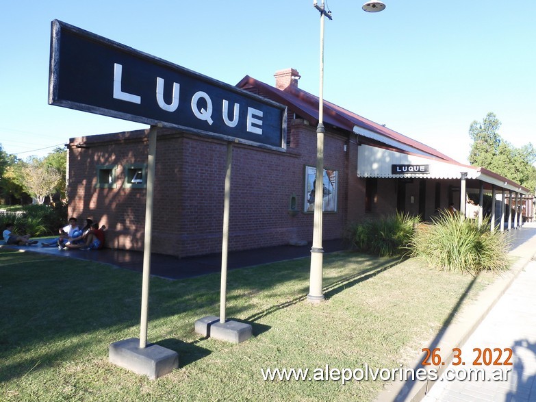 Foto: Estacion Luque - Luque (Córdoba), Argentina