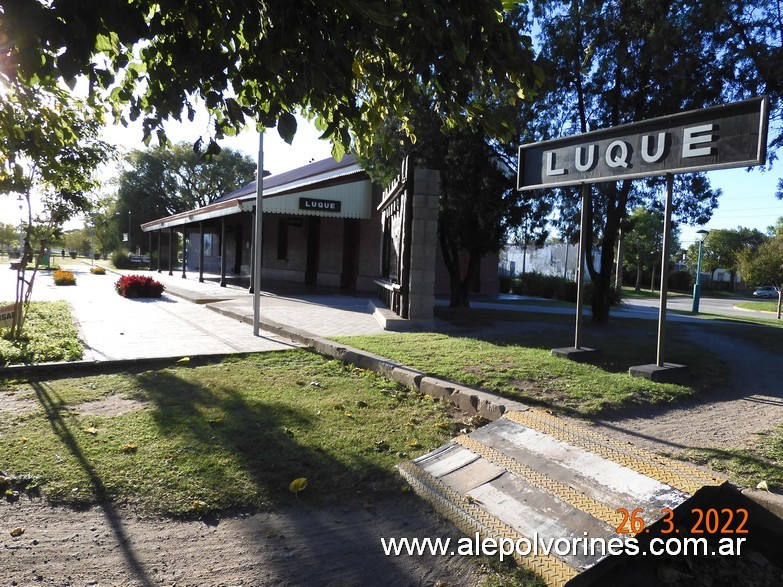 Foto: Estacion Luque - Luque (Córdoba), Argentina