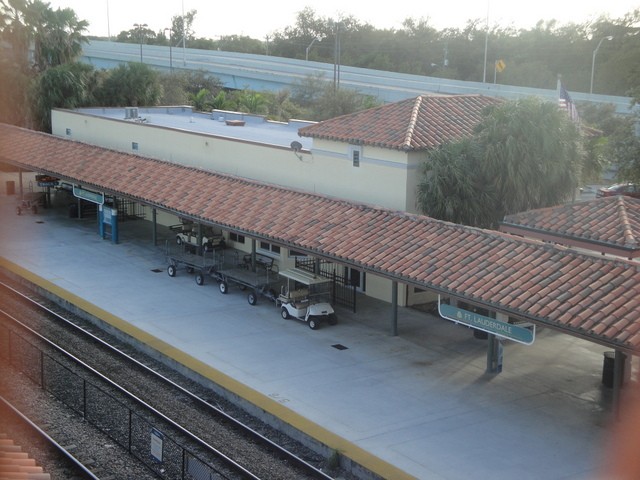 Foto: ex estación del Seaboard Airline, usada por Amtrak, detrás del andén actual - Fort Lauderdale (Florida), Estados Unidos