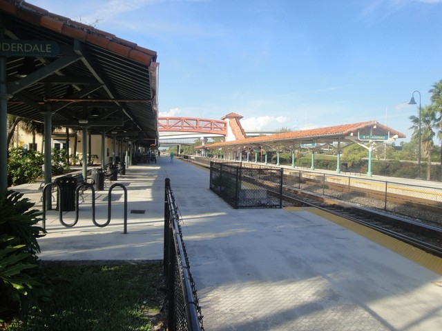 Foto: estación de Tri-Rail - Fort Lauderdale (Florida), Estados Unidos