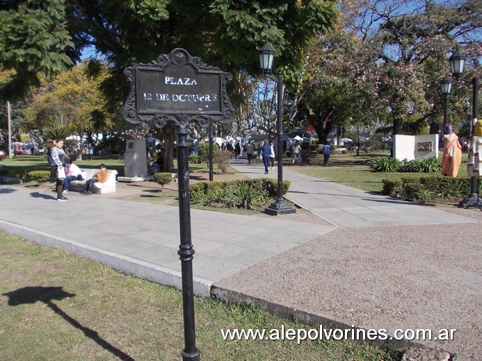 Foto: Pilar - Plaza 12 de Octubre - Pilar (Buenos Aires), Argentina