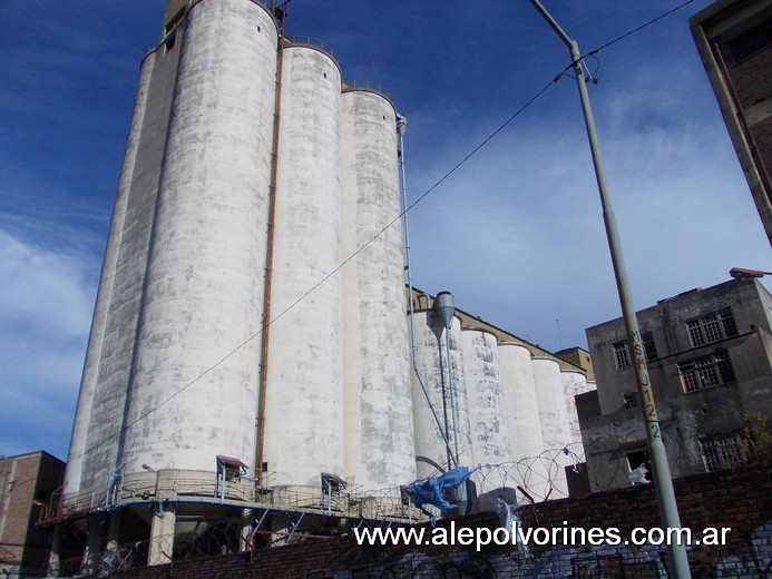 Foto: San Martin - Silos - San Martin (Buenos Aires), Argentina