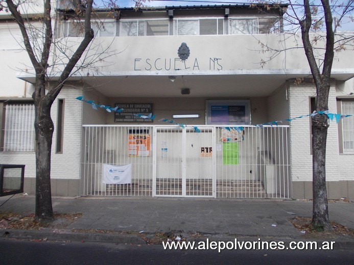 Foto: San Martin - Escuela Bernardo Monteagudo - San Martin (Buenos Aires), Argentina